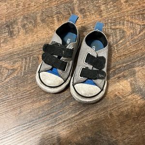 Toddler 5 Converse Velcro Sneakers